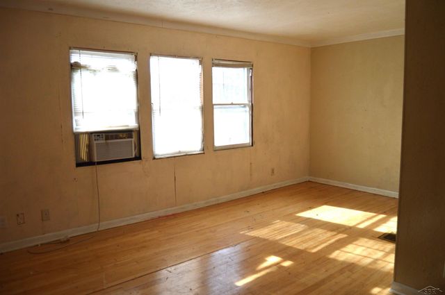 525 Owen Street, Saginaw, MI 48607