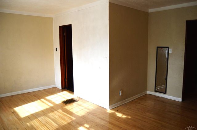 525 Owen Street, Saginaw, MI 48607