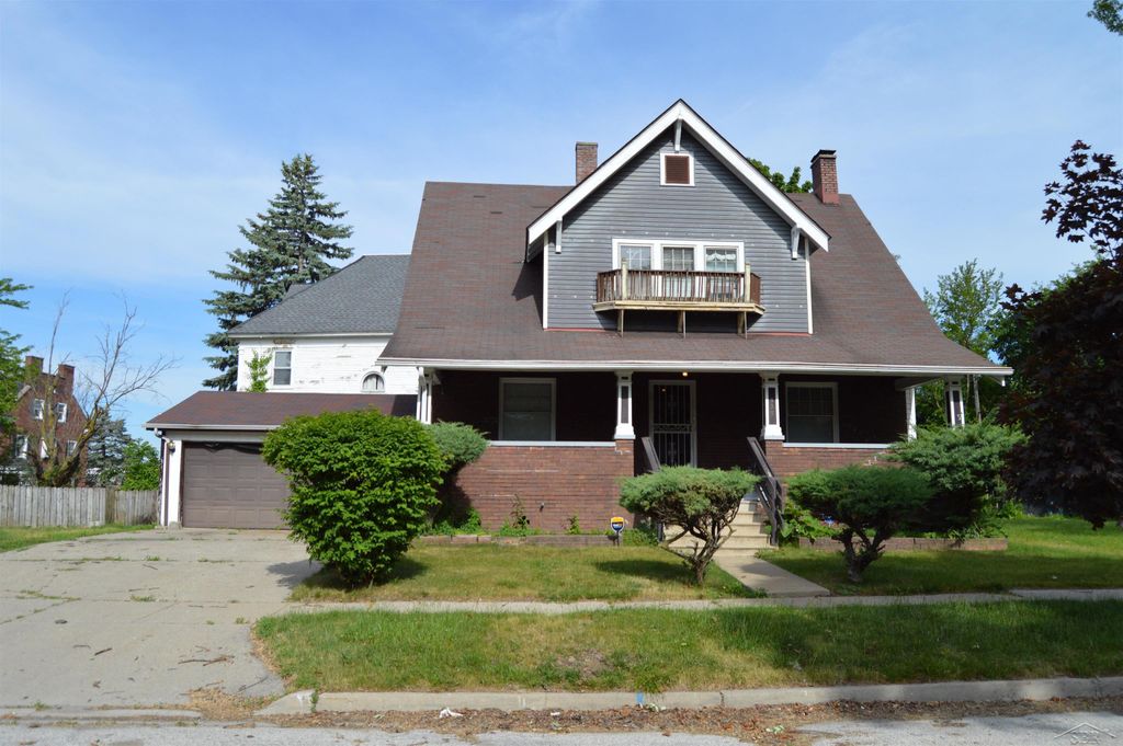 525 Owen Street, Saginaw, MI 48607