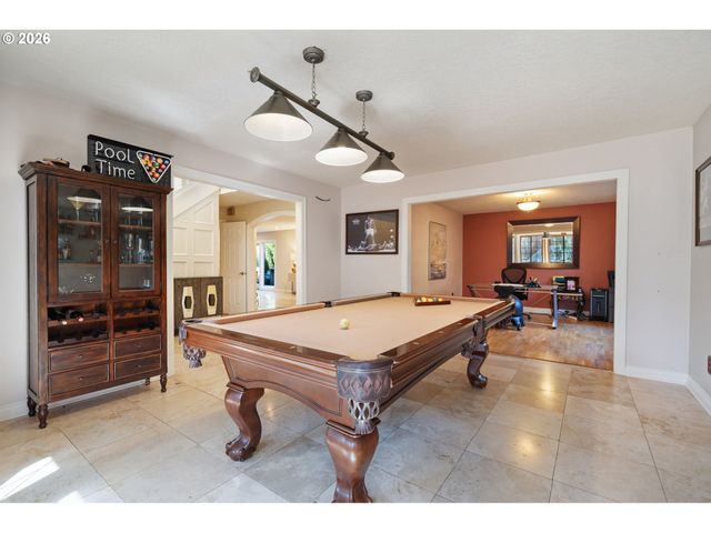 17019 Sw RIVENDELL Dr, Portland, OR 97224