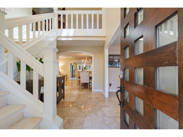 17019 Sw RIVENDELL Dr, Portland, OR 97224