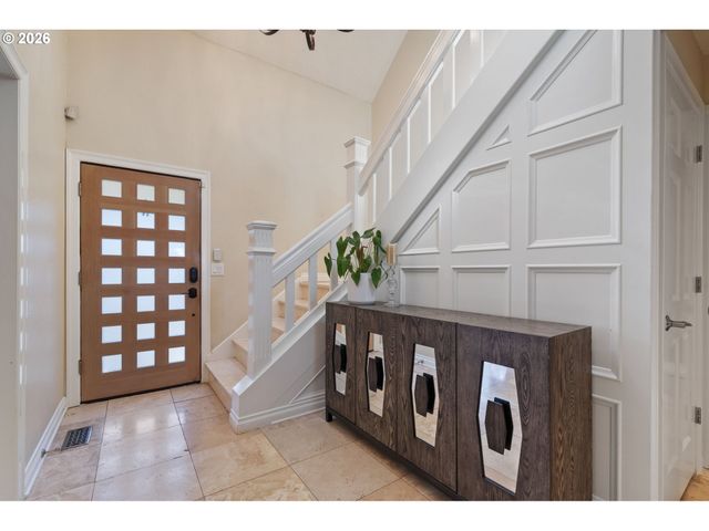 17019 Sw RIVENDELL Dr, Portland, OR 97224