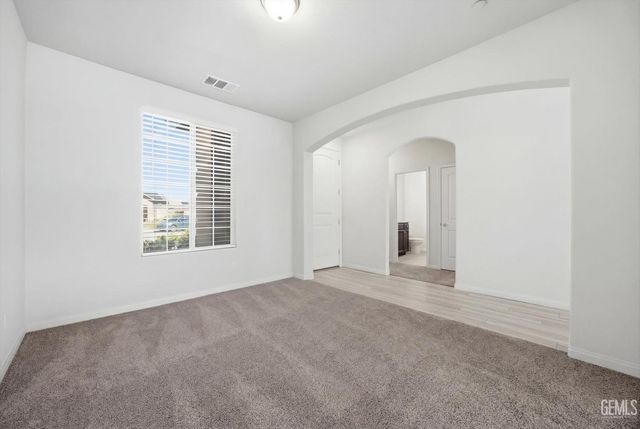 6507 Sunchase Drive, Bakersfield, CA 93313