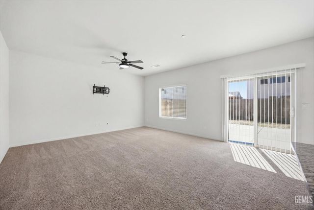 6507 Sunchase Drive, Bakersfield, CA 93313