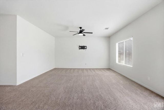 6507 Sunchase Drive, Bakersfield, CA 93313