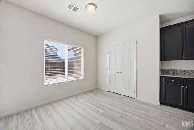 6507 Sunchase Drive, Bakersfield, CA 93313