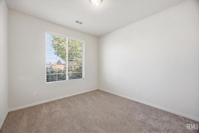 6507 Sunchase Drive, Bakersfield, CA 93313