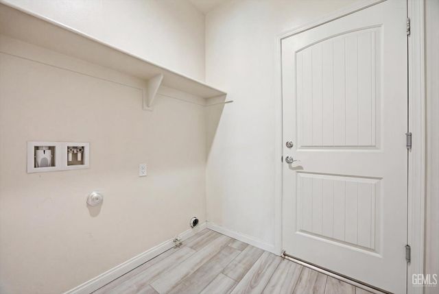 6507 Sunchase Drive, Bakersfield, CA 93313