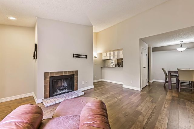 7106 N Holiday Drive 7106, Galveston, TX 77550