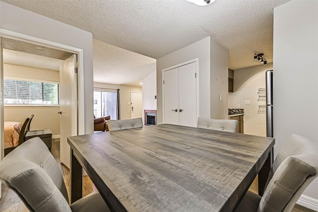 7106 N Holiday Drive 7106, Galveston, TX 77550