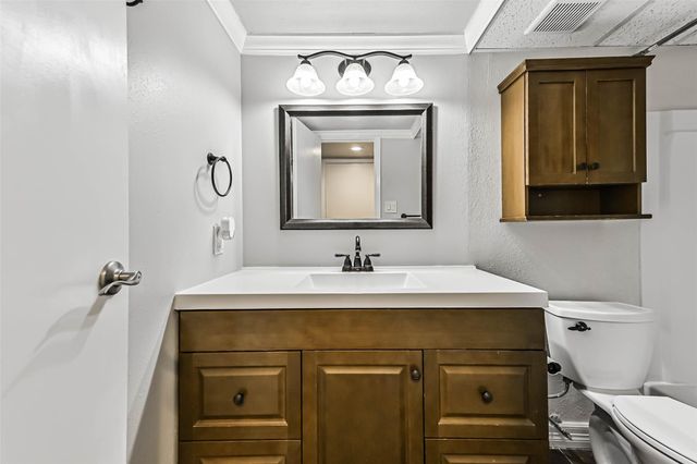 7106 N Holiday Drive 7106, Galveston, TX 77550