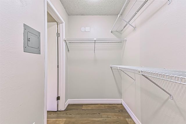 7106 N Holiday Drive 7106, Galveston, TX 77550