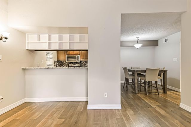 7106 N Holiday Drive 7106, Galveston, TX 77550