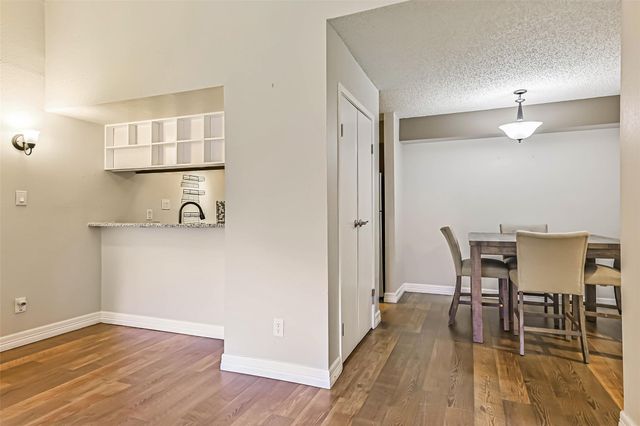 7106 N Holiday Drive 7106, Galveston, TX 77550