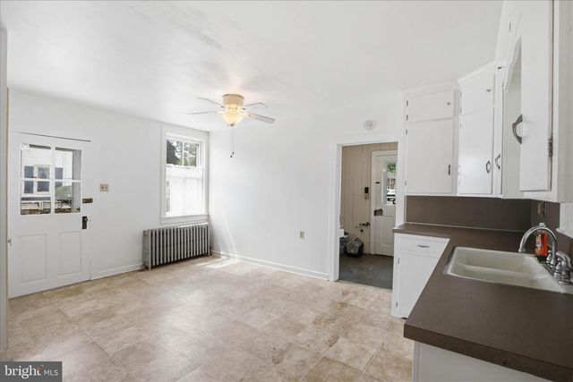 101 E LINCOLN AVE, Lititz, PA 17543