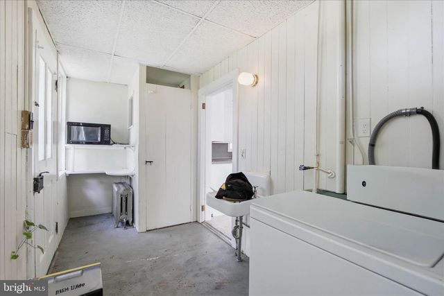 101 E LINCOLN AVE, Lititz, PA 17543