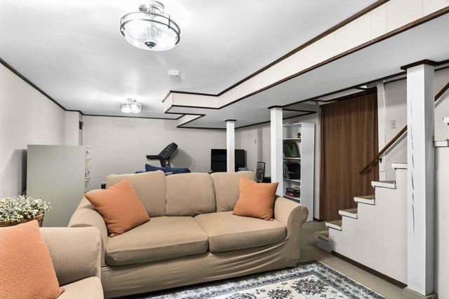 4329 Doncaster Drive, Madison, WI 53711