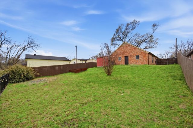 709 Sherman Street, Rockwall, TX 75087