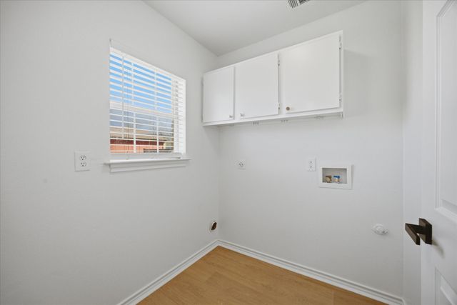 709 Sherman Street, Rockwall, TX 75087