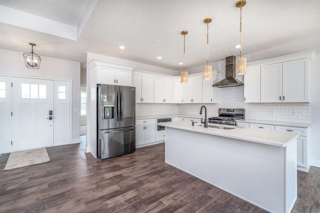 205 Ridgeview Drive, Battle Creek, MI 49015