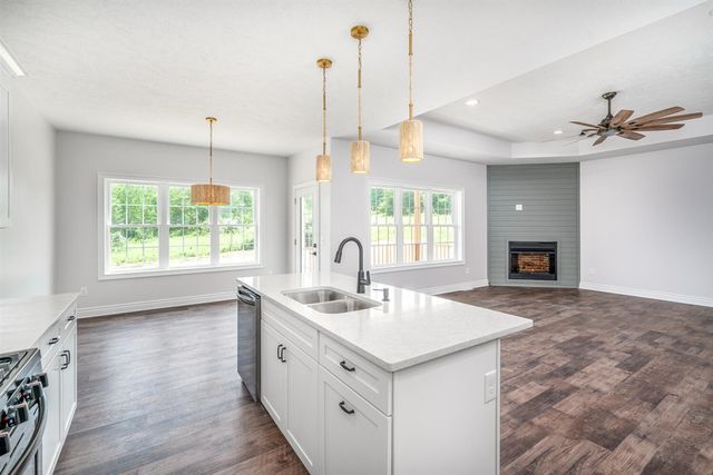 205 Ridgeview Drive, Battle Creek, MI 49015