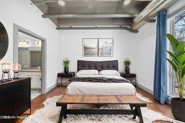 1300 Saint Marys Street 207, Raleigh, NC 27605