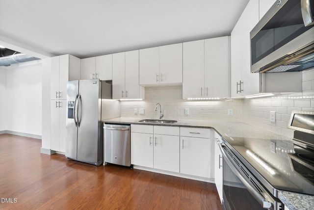 1300 Saint Marys Street 207, Raleigh, NC 27605