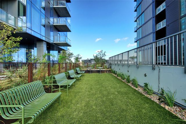 44 East Ave 1504, Austin, TX 78701