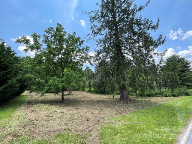 150 Founders Drive 159, Flat Rock, NC 28731