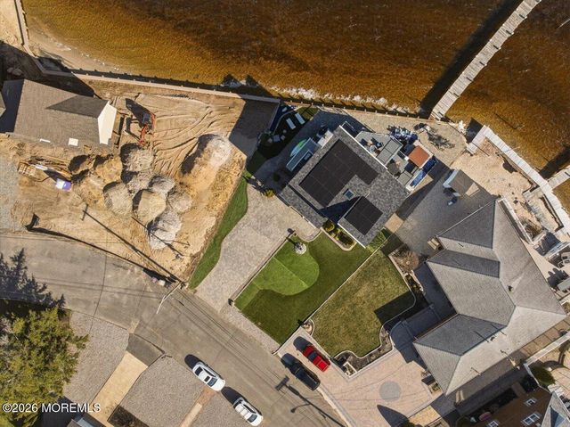 32 Cove Road W, Bayville, NJ 08721