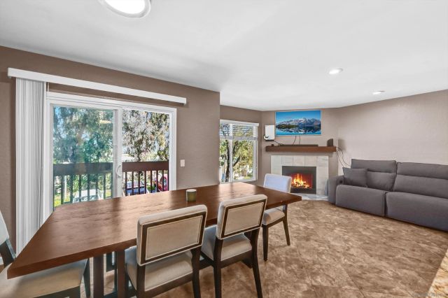 760 Silver Dr, Vista, CA 92083