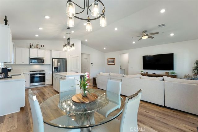31228 Scrub Jay, Winchester, CA 92596