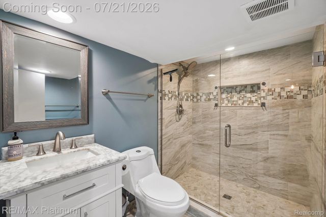 981 Shenandoah Court, Clawson, MI 48017