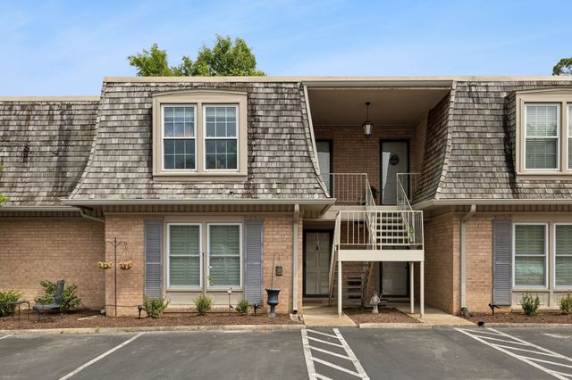 3000 Hillsboro Pike Apt 55, Nashville, TN 37215