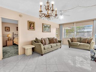 5102 NW 36th Street 607, Lauderdale Lakes, FL 33319