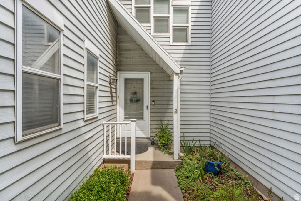 1146 N REGENT COURT (435 W) #14, Orem, UT 84057 — photo 4