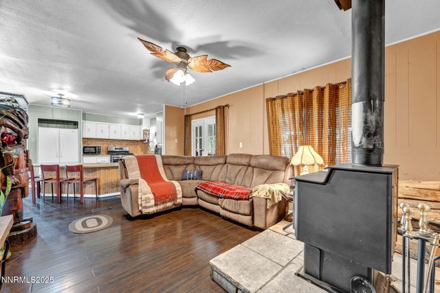 4000 Bobolink Circle, Reno, NV 89508