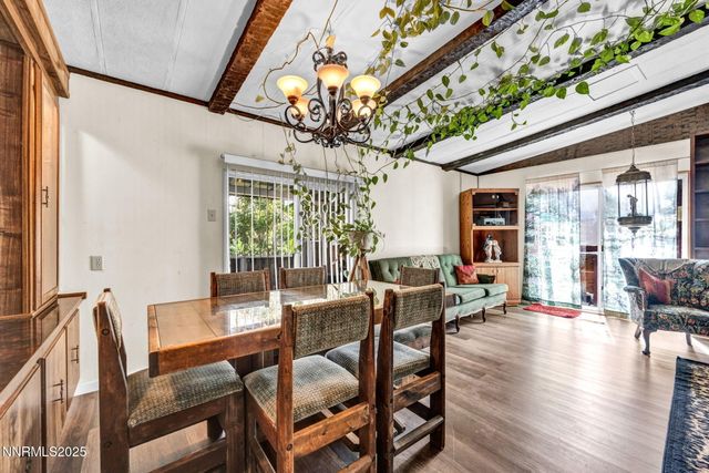 4000 Bobolink Circle, Reno, NV 89508