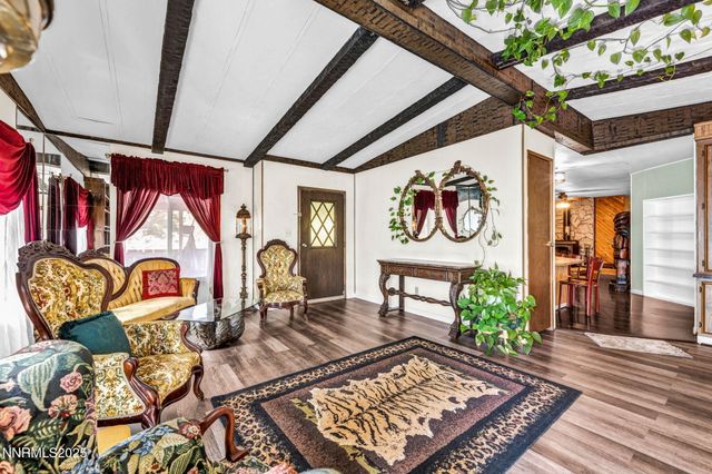 4000 Bobolink Circle, Reno, NV 89508