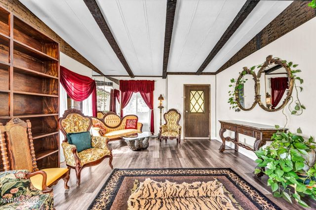 4000 Bobolink Circle, Reno, NV 89508