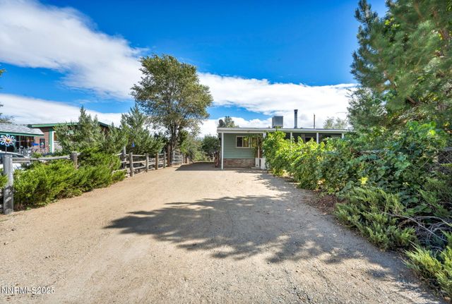 4000 Bobolink Circle, Reno, NV 89508