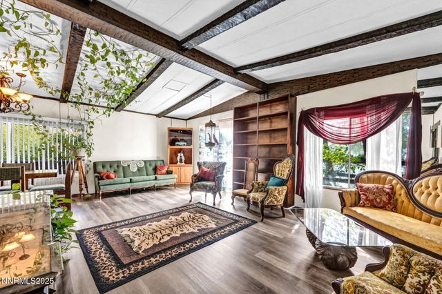 4000 Bobolink Circle, Reno, NV 89508