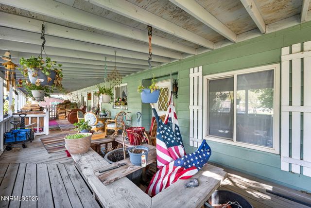 4000 Bobolink Circle, Reno, NV 89508