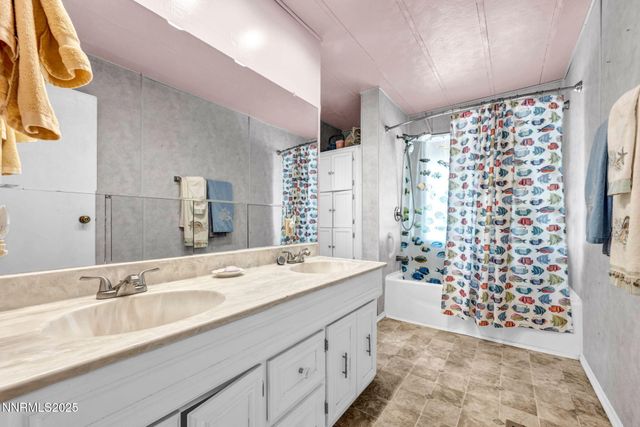 4000 Bobolink Circle, Reno, NV 89508