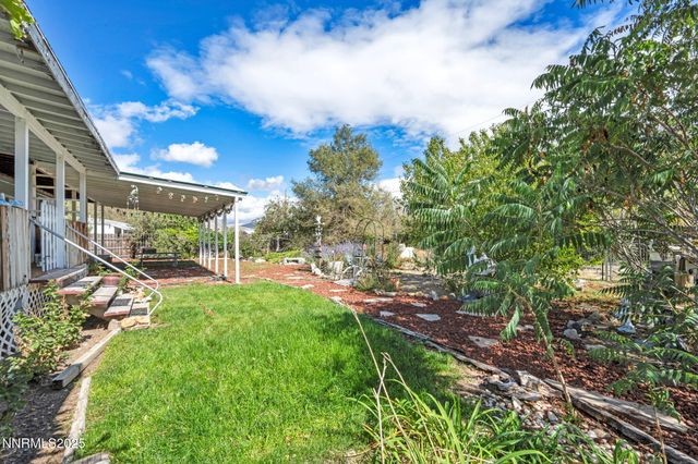 4000 Bobolink Circle, Reno, NV 89508