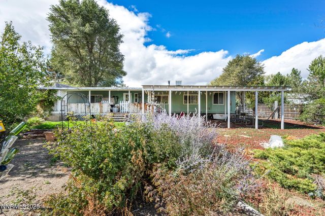 4000 Bobolink Circle, Reno, NV 89508