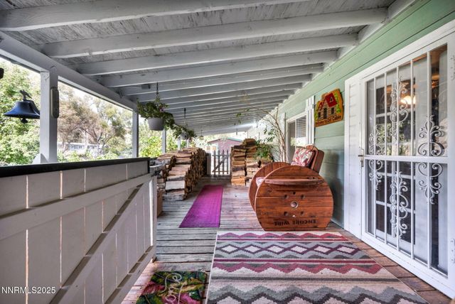 4000 Bobolink Circle, Reno, NV 89508