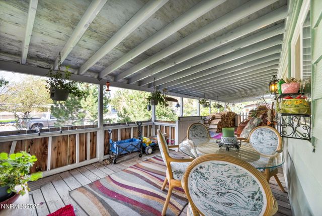 4000 Bobolink Circle, Reno, NV 89508