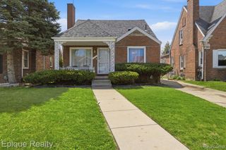 15300 Collingham Drive, Detroit, MI 48205