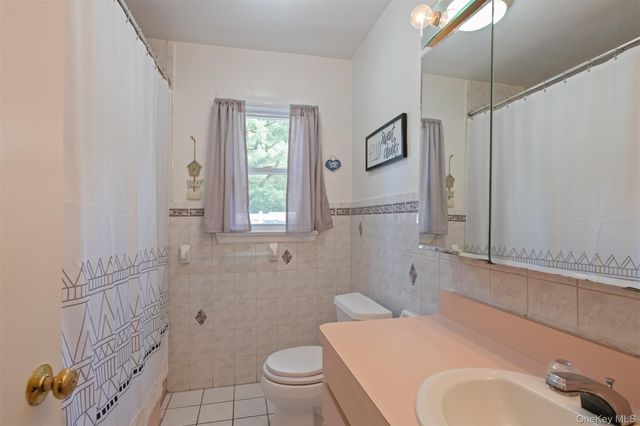 16 Van Orden Avenue, Suffern, NY 10901